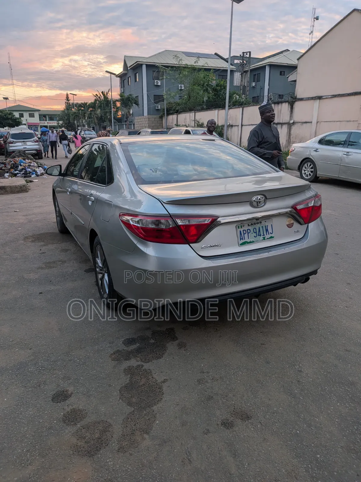 Toyota Camry 2017 Silver