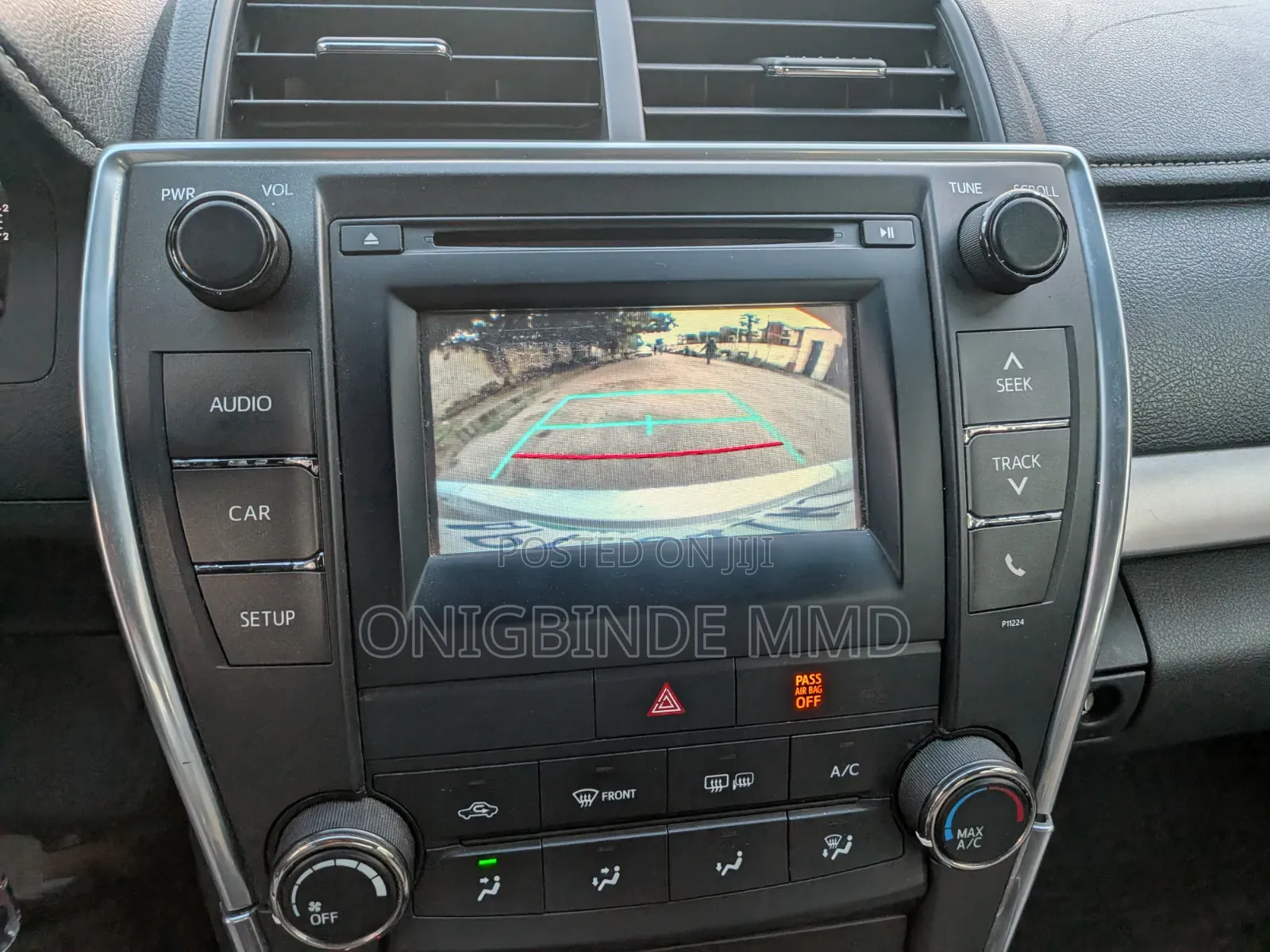 Toyota Camry 2017 Silver