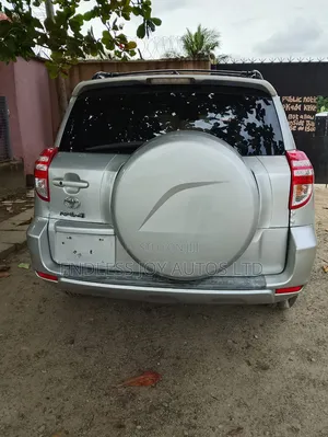 Toyota RAV4 Limited V6 4x4 2009 Silver