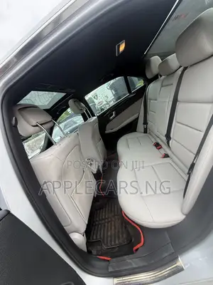 Mercedes-Benz E350 Base 4Matic Sedan AWD (3.5L 6cyl 7A) 2010 Silver