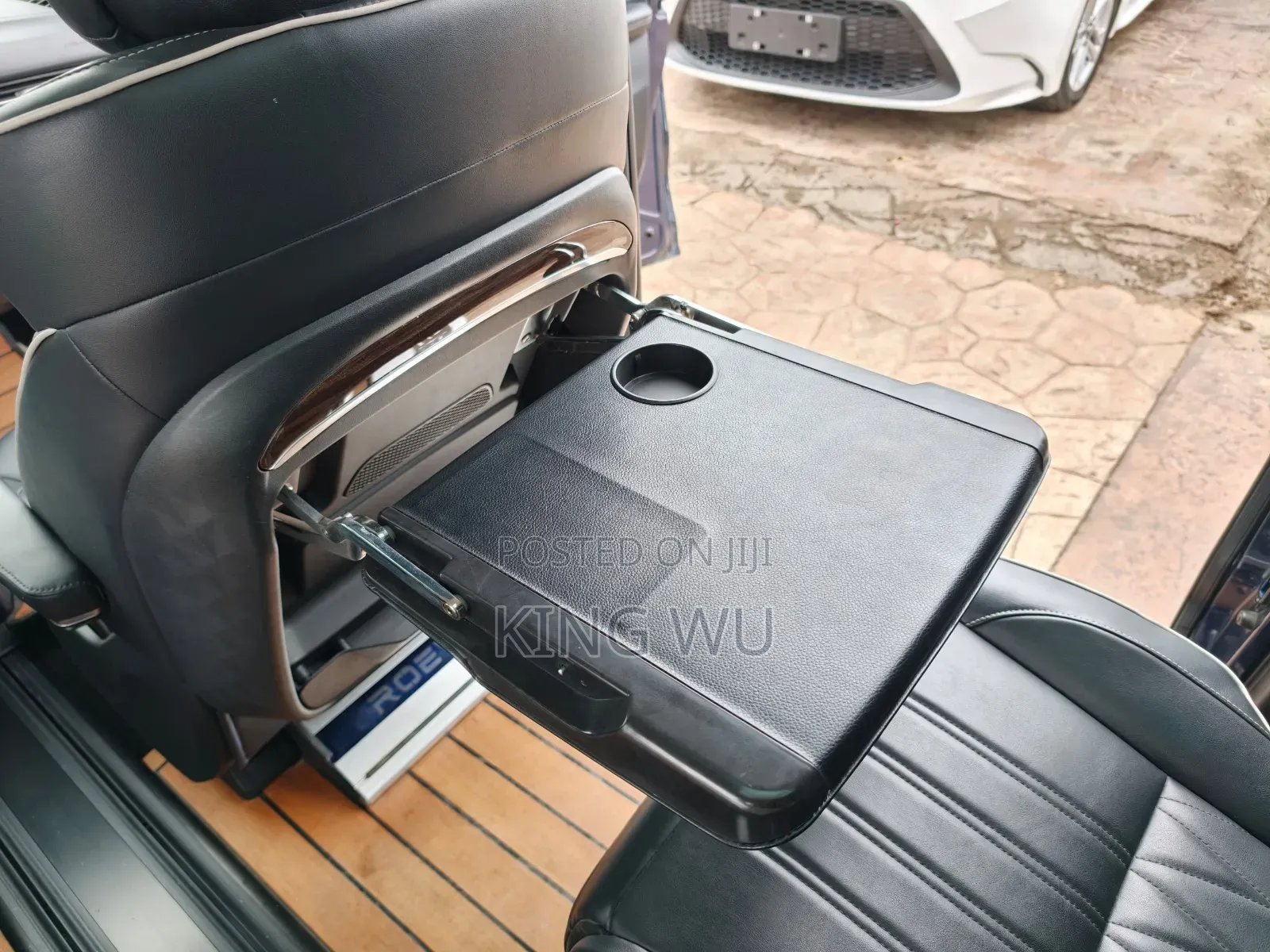 Roewe iMAX8 2020 Blue