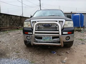 Ford F-150 2010 Black