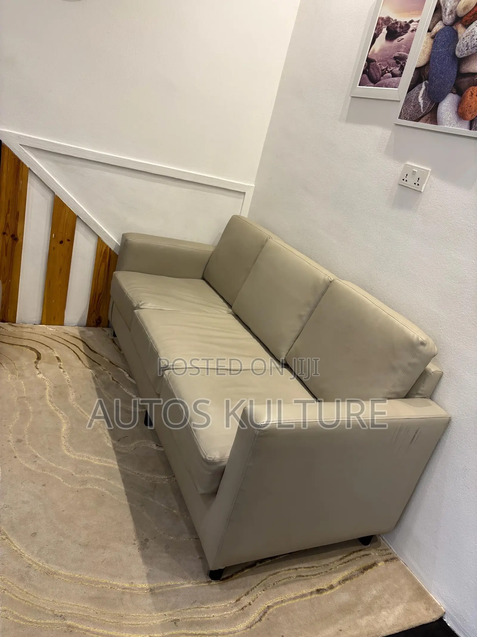 Beige / Cream Leather Sofa