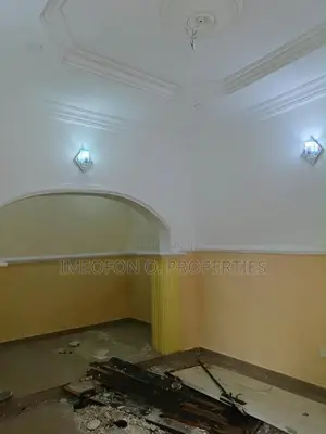 3bdrm Bungalow in Kubwa for rent