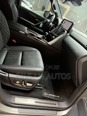 Lexus LX 600 2024 Gray