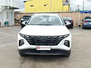 Hyundai Tucson SE 2023 White