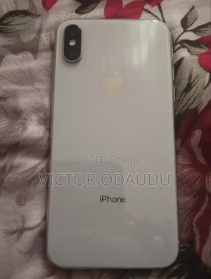 Apple iPhone X 256 GB White