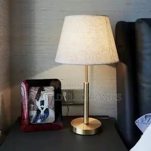 Modern Bedside Table Lamp – Elegant Bedroom & Home Décor Lamp