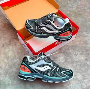 Saucony Progrid Omni 9 Sneakers