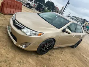 Toyota Camry 2013 Gold