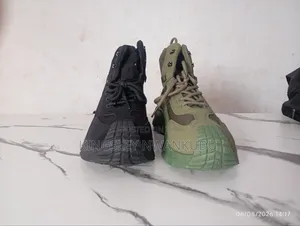 Shoe Boots