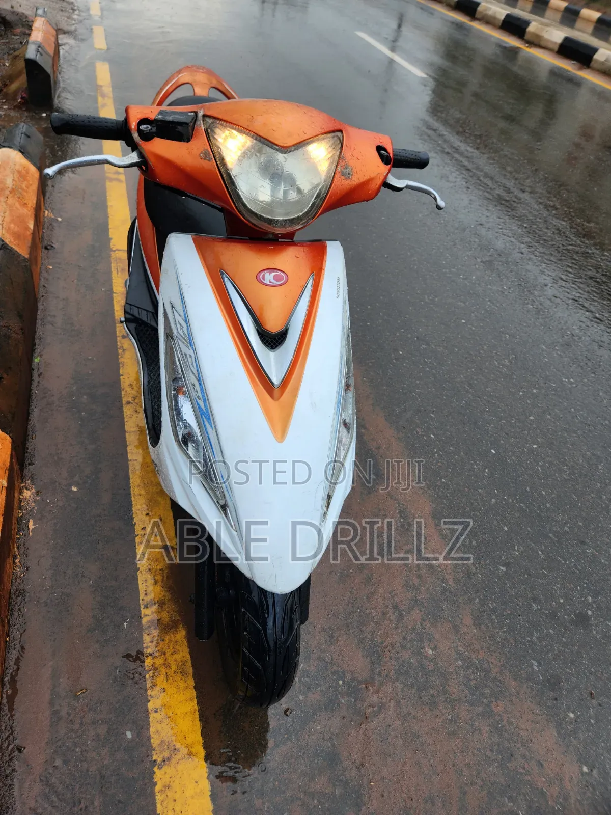 Kymco 2013 Orange