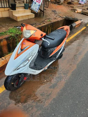 Kymco 2013 Orange