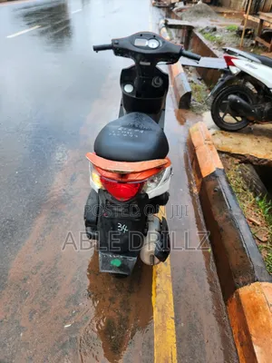 Kymco 2013 Orange