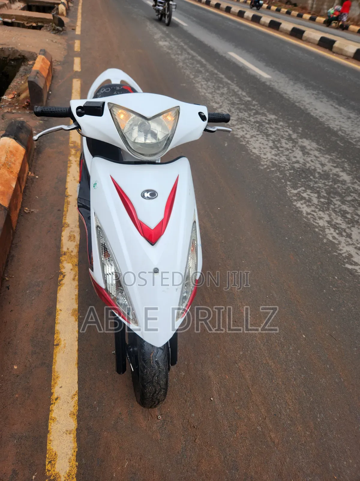Kymco 2016 White
