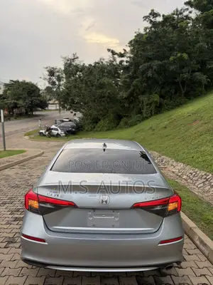 Honda Civic Sport 2022 Silver