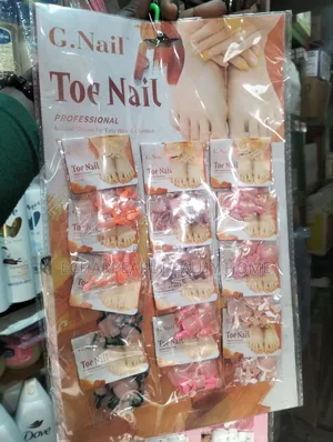 Ready-Made Toe Nails – Press-on Toenails | Beautiful Nail Designs