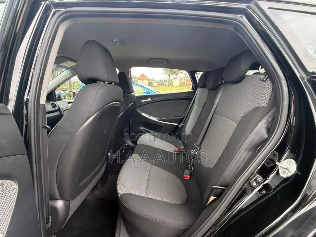 Hyundai Accent 2012 Black
