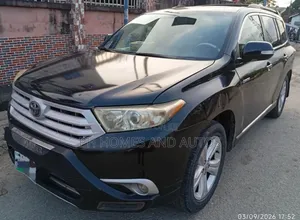 Toyota Highlander 2012 Black