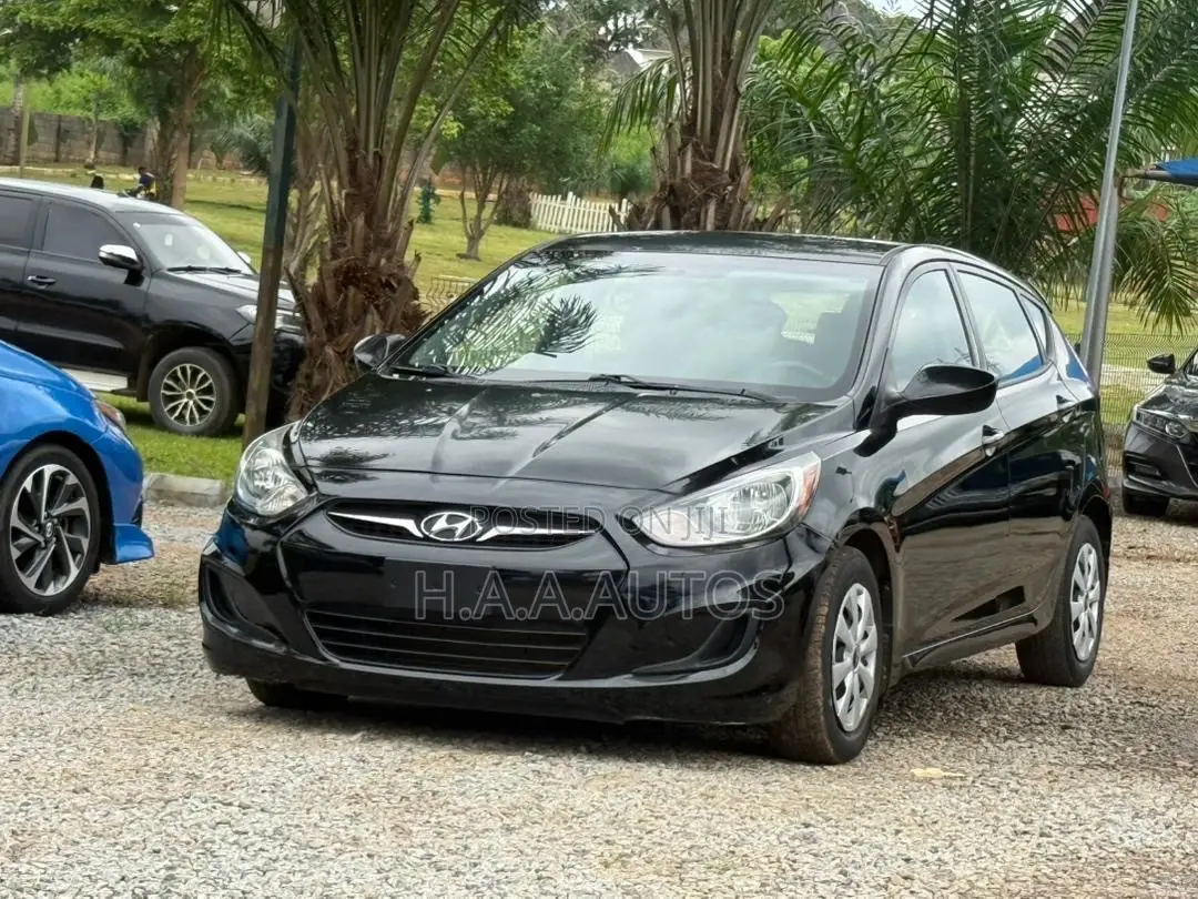 Hyundai Accent 2012 Black