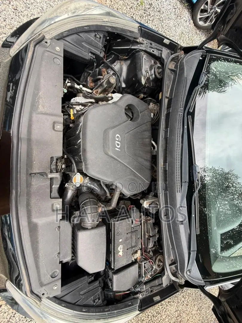 Hyundai Accent 2012 Black