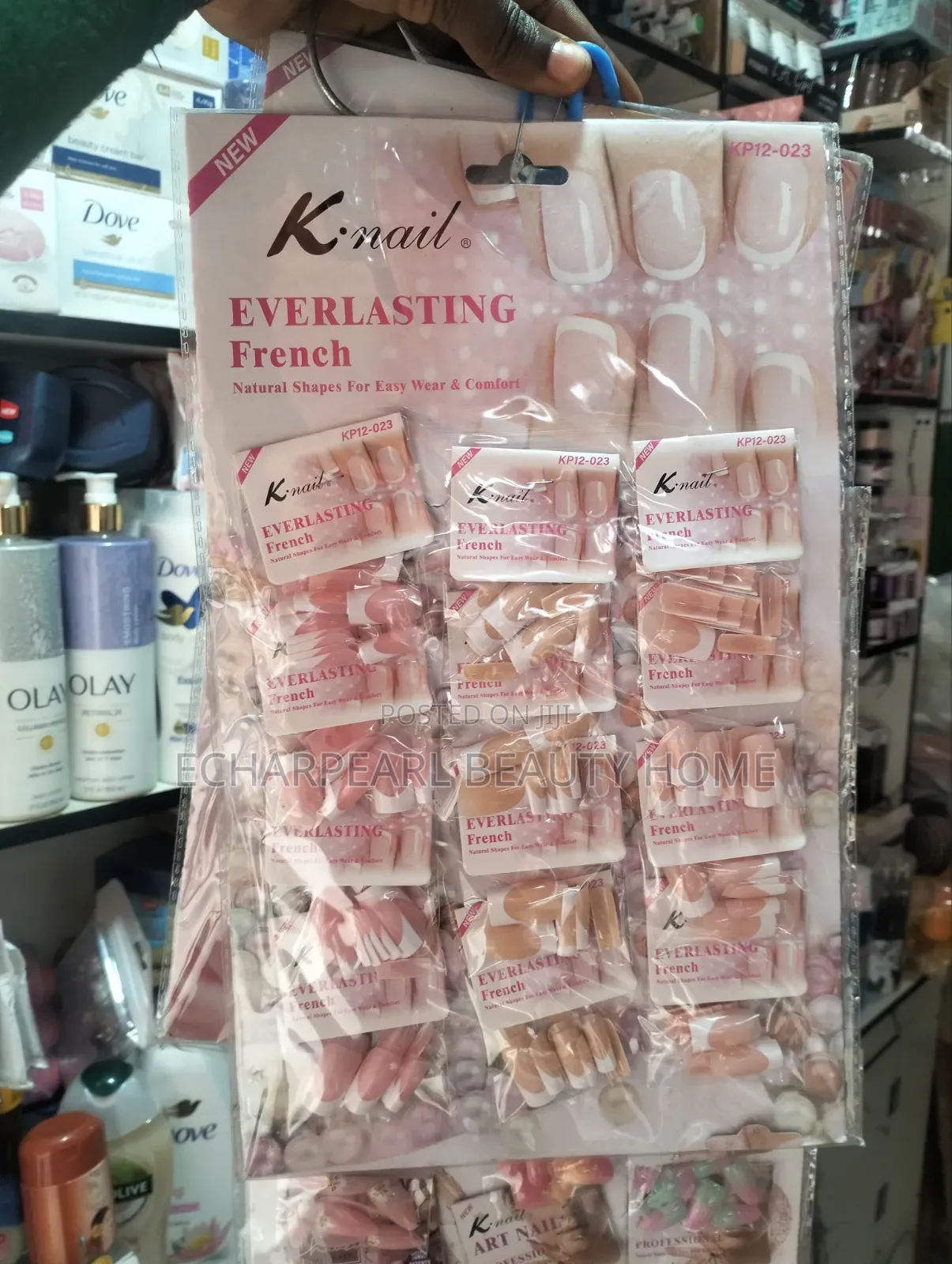 Beautiful Ready-Made Press-on Finger Nails – Different Designs