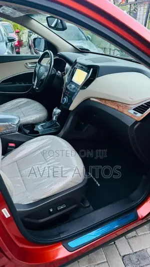 Hyundai Santa Fe 2015 Orange