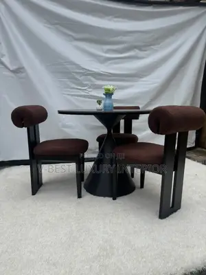 Brown 3-Seater Dining Set, Imported Round Original Dining Set