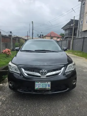 Toyota Corolla 2010 Black