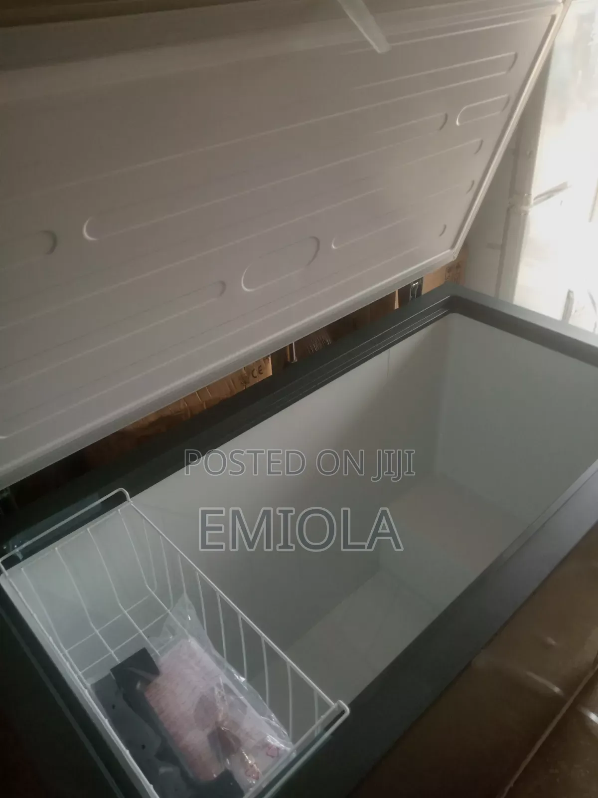 LG 305 Freezer