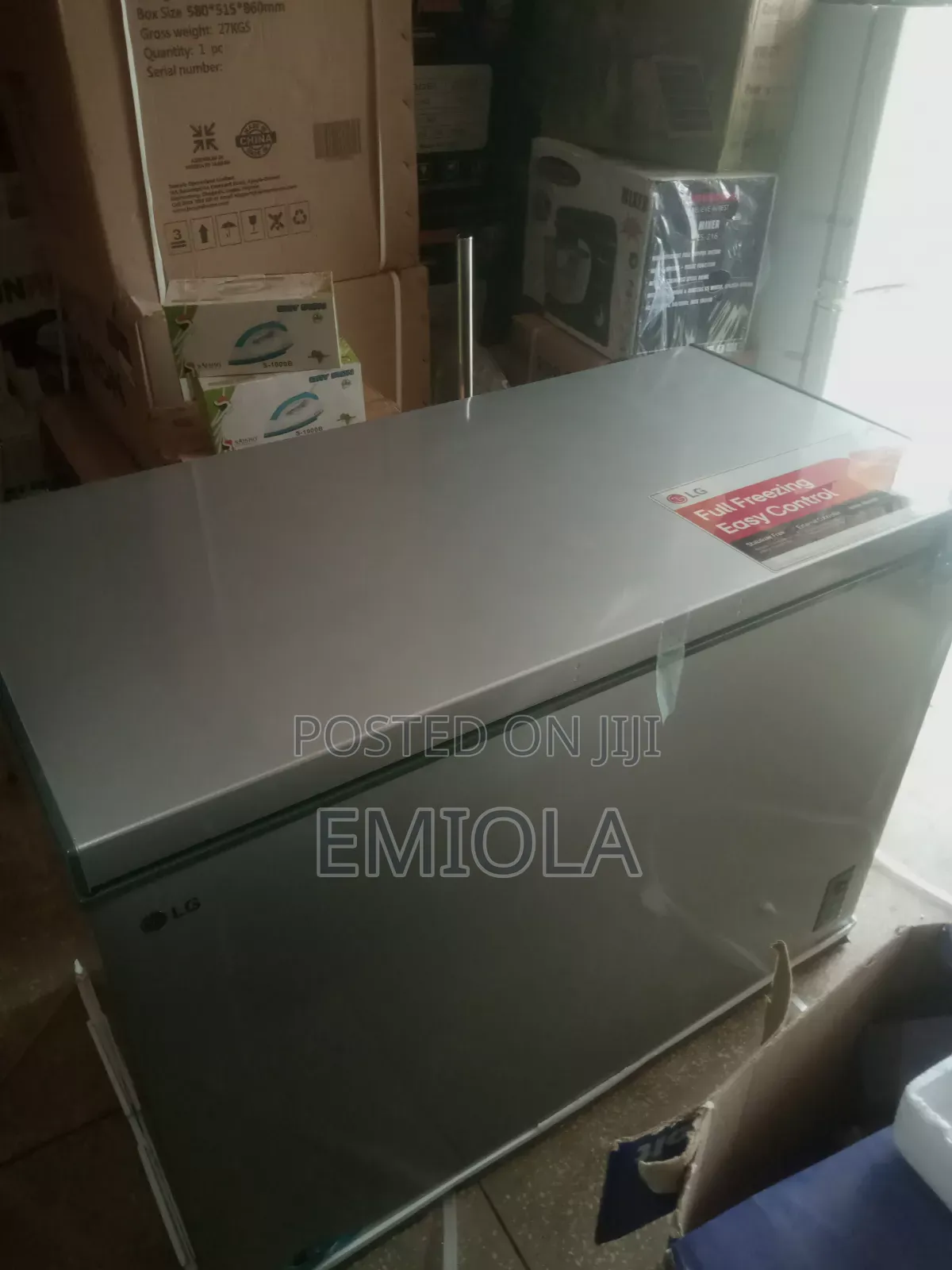 LG 305 Freezer