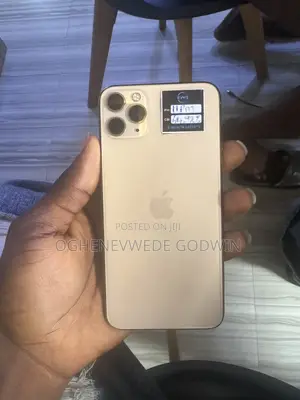 Apple iPhone 11 Pro Max 64 GB Gold