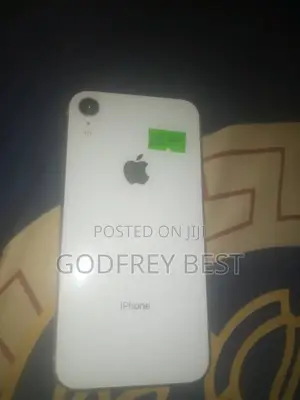 Apple iPhone XR 64 GB White