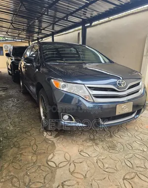 Toyota Venza LE FWD 2013 Blue