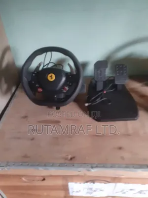 Thrustmaster T80 Ferrari Racing Wheel for PlayStation4, PS5 and PC