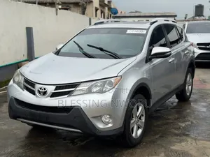 Toyota RAV4 2015 Silver