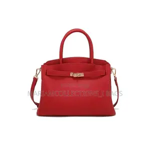 Come With Longer Strap With and Middle Zipper