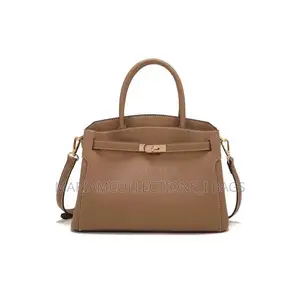 Come With Longer Strap With and Middle Zipper