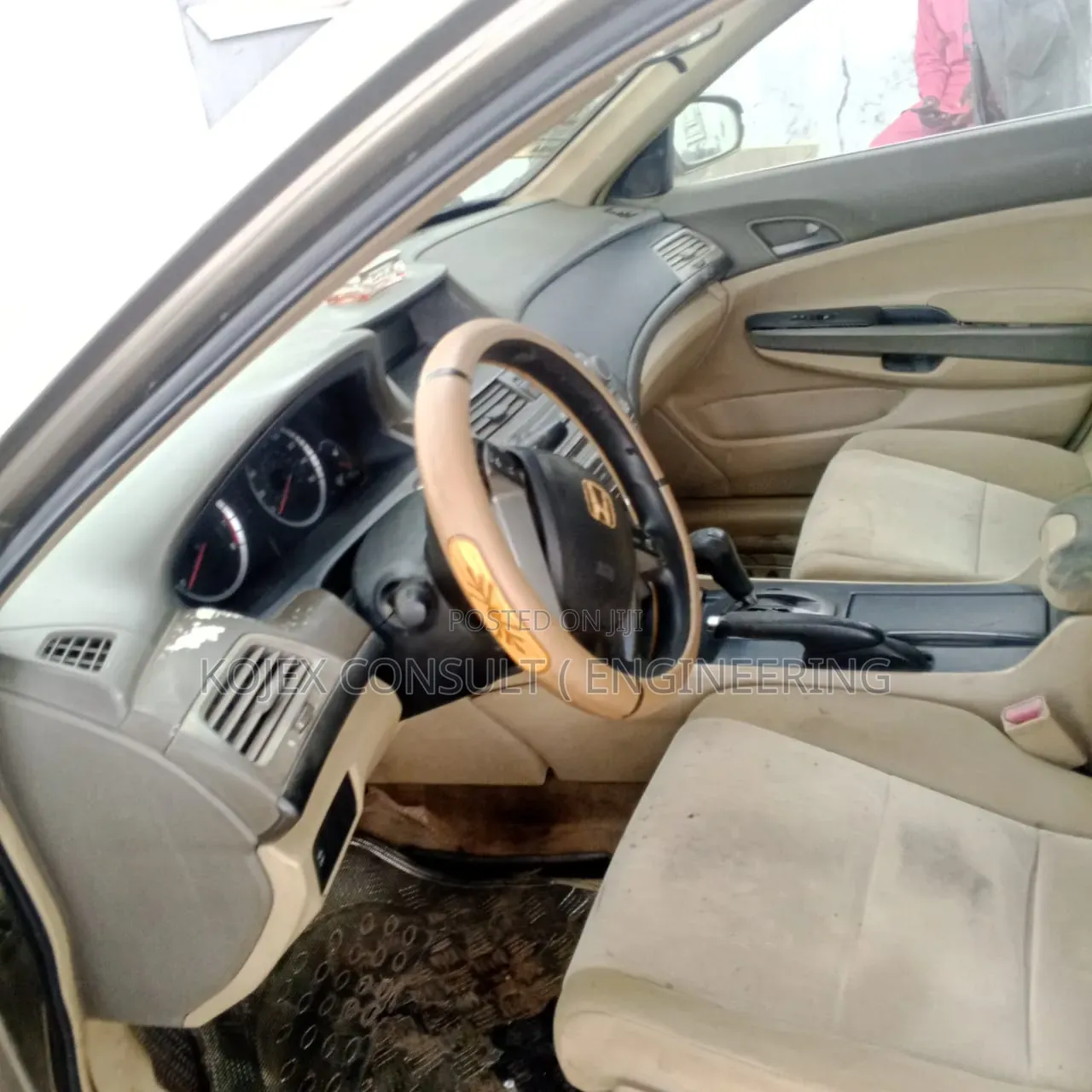 Honda Accord 2010 Gold