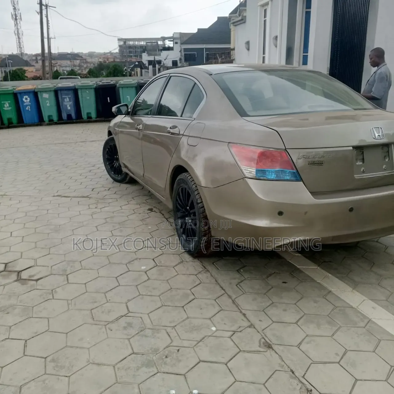 Honda Accord 2010 Gold