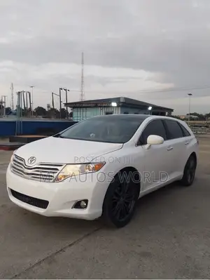 Toyota Venza 2011 White
