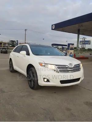 Toyota Venza 2011 White