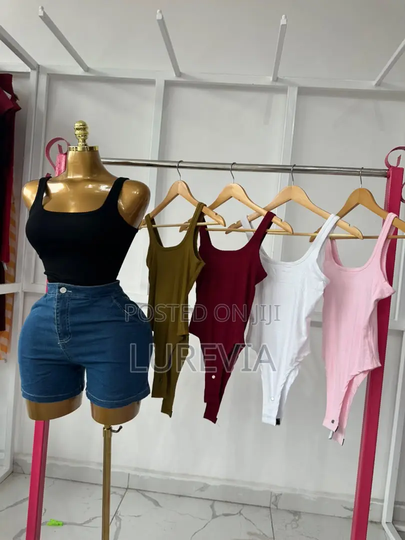 Ribbed Scoop-Neck Bodysuit