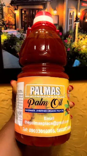 Organic Palm Oil Available at the Palmas Place