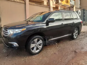 Toyota Highlander 2011 Black