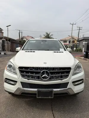 Mercedes-Benz M Class ML 350 4Matic 2013 White