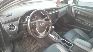 Toyota Corolla XSE 4dr Sedan (1.8L 4cyl CVT) 2017 Black
