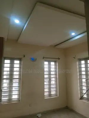 2bdrm Apartment in Jimoh Shobowale for rent