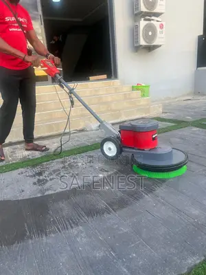 Professional Floor Scrubber Machine – Sprite 400