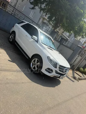 Mercedes-Benz GLE-Class 2016 White